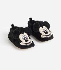 Weiche Pantoffeln mit