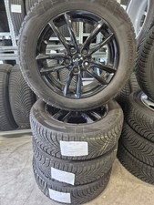 Satz Winterräder auf