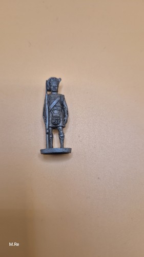 Alte metallfigur - Ü-ei,
