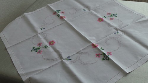 Alte tischdecke mitteldecke - tischdecke,