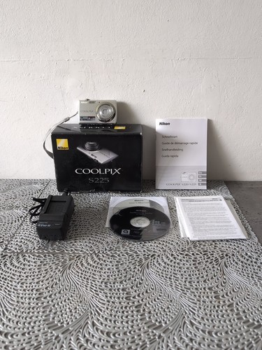 Nikon coolpix s225 - nikon,