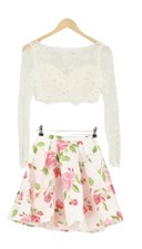 SHERRI HILL Spitzenkleid Gr. 32 Weiß Langarm Pailletten Stickerei Luxuriös