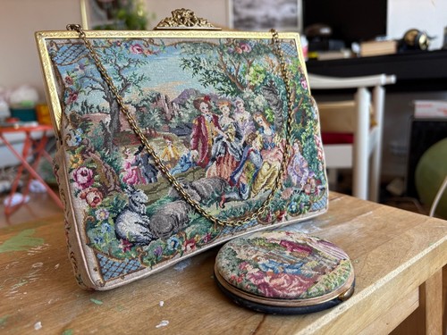 Petit point bag - point,