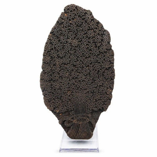 Antikes handgeschnitztes