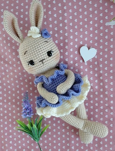Amigurumi gehäkelt hase lila - gehäkelt,
