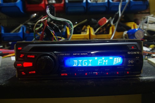 Oldtimer sony xplod - sony, cdx-gt25