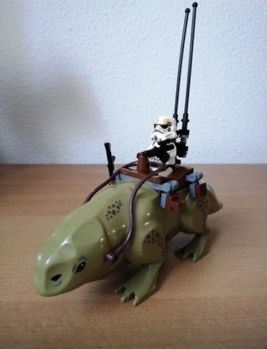 Dewback mos eisley trooper - +,