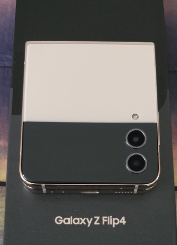 Samsung galaxy flip 128gb - z, 4