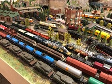 Modeleisenbahn Riesige Sammlung Güterzug Eisenbahn Tunnel Elektronik  Vintage