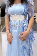 Kurdisches blaues Kleid 