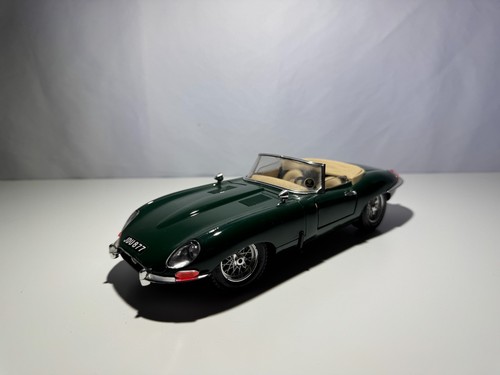 Bburago jaguar e - e, type