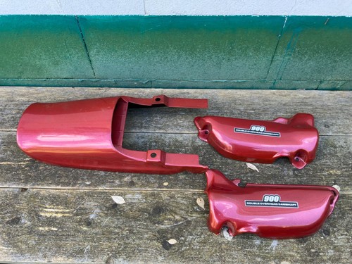 Kawasaki tailpiece and - b,