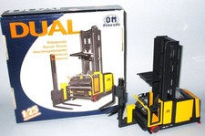 Modell Hochregalstapler „DUAL“ von OM Pimespo, 1:25