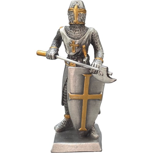 Zinnritter mit axt und schild - zinnritter,