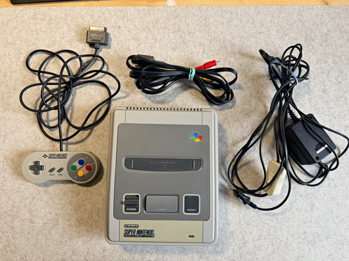 Super nintendo snes - nintendo, konsole