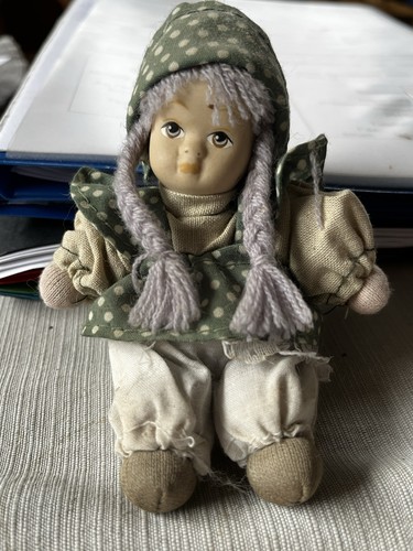 Stoffpuppe 10 cm - stoffpuppe,
