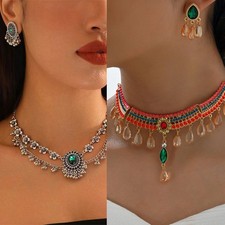 Satz Handwerkskunst Schmuck