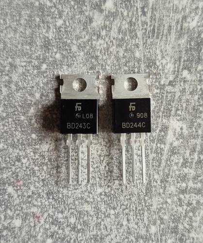 Bd243c npn bd244c pnp - npn,