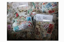 DDR Briefmarkenkiloware