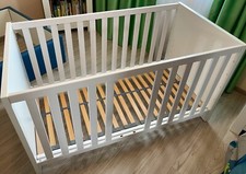 PAIDI Fiona Babybett 140x70 Kinderbett + hochw. Matratze + Kissen + Decke