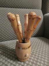 6 Cocktailgabeln Partygabeln Pieker mit Holzgriff im Holzfass, originelle Deko