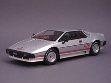 1/18 KK-Scale Lotus Esprit Turbo - 1981 - silber - KKDC181196