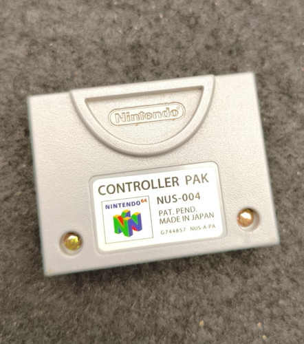 Nintendo controller pak - -,