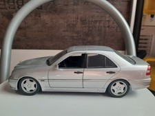 ut 1:18 mercedes C36 AMG silber
