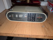Toshiba FM-AM SOLID STATE