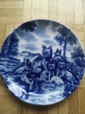 1987 Fuchs , Fuchsfamilie