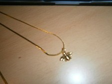 1 hübsche goldfarbene Halskette-Biene-Anhänger-Modeschmuck-NEU/UNGETRAGEN