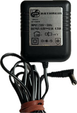 Stecker-Netzteil Netzgerät Adapter Kathrein S84317 AD-1058FM 9V  0,5A  DC 4,5VA