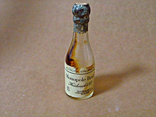 Alte monopole brut - monopole, heidsieck