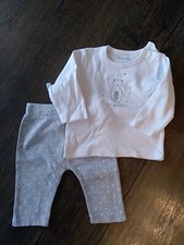 2-teiliges Set aus T-Shirt und Hose weiß/grau Staccato 62