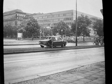 Foto DDR Berlin Unfall Skoda