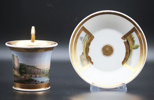 Tasse und wohl trierer - und,
