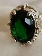 Vintage Ring Antik Look Versilbert Grüner Stein Gr. 19