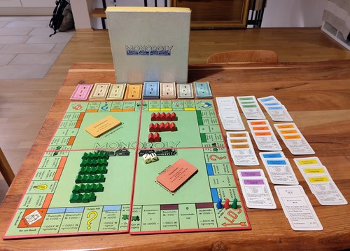 Altes monopoly spiel mit - altes, monopoly-spiel