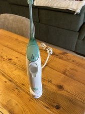 Philips Sonicare AirFloss HX8240 mit Ladestation