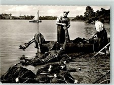 39905834 - 8211 Chiemsee Fischer Netz Motorboot Segelboot Angeln