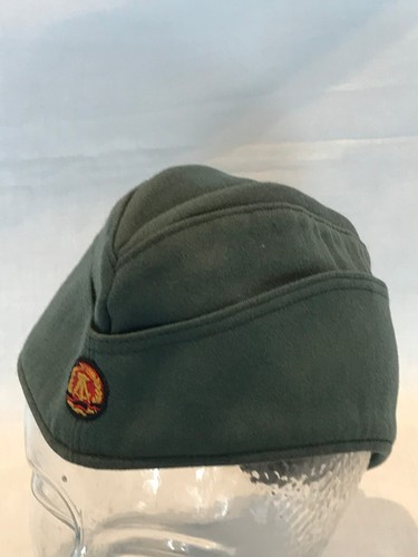 Altes volkspolizei schiffchen - altes,