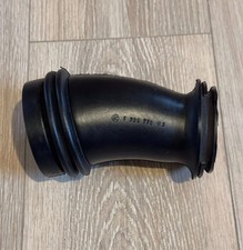 BMW E30 316 318 Zuluftrohr