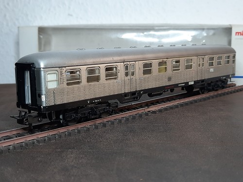 Märklin 4083 personenwagen - märklin, h0