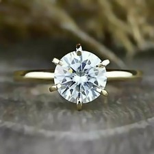 2,0 KT RUNDER MOISSANIT