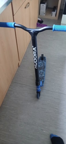 Stunt scooter blau - scooter, mit