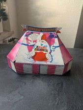 Ferrero Ü-Ei Diorama  -