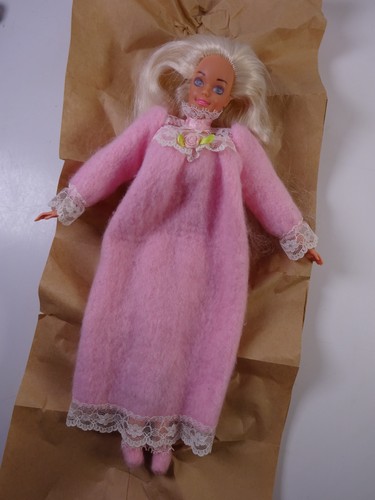 Vintage bedtime barbiepuppe - vintage,