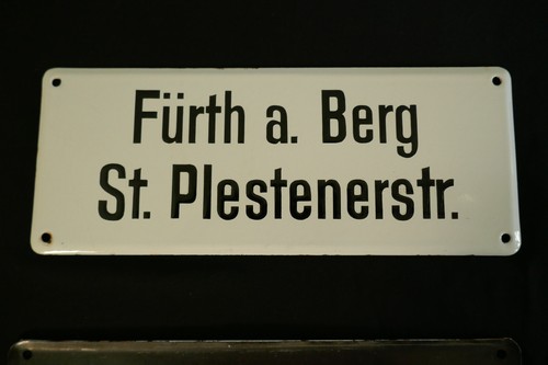 Altes emailschild fürth - altes, a