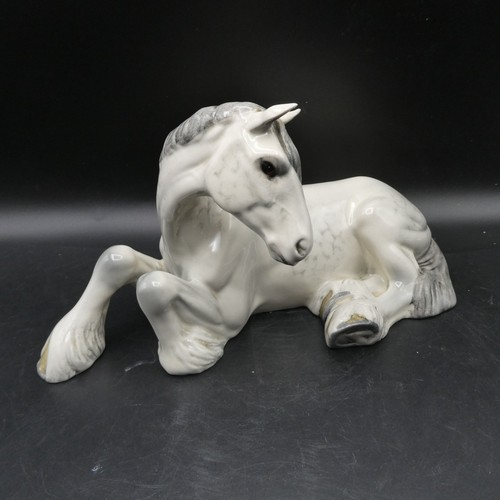 Beswick dapple grey - grey, shire