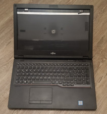 Fujitsu Lifebook E558 Gehäuse